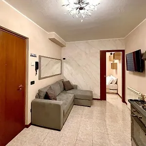 https://la-jolie-petite-maison.hotelinveneto.com